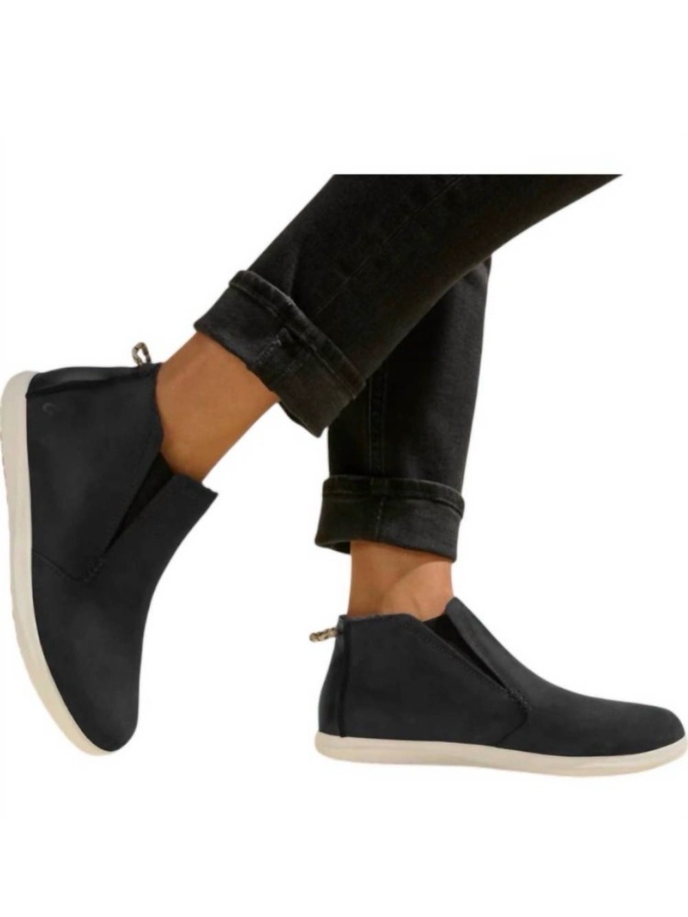 OluKai Women's Hawai'iloa Manu Hope Boots Bootie Lava Rock Comfort Nubuck 8 NWT